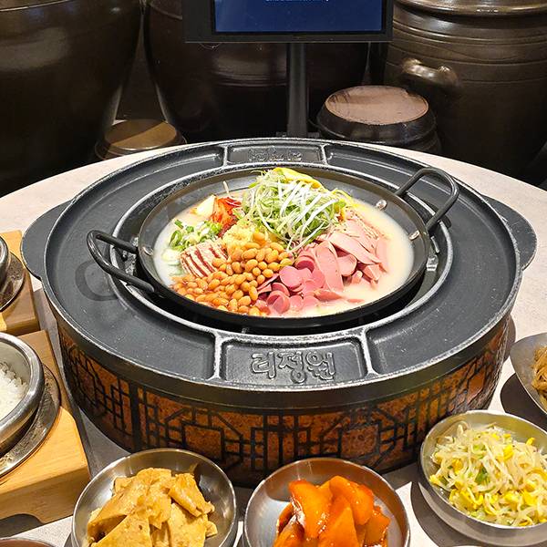 사골 김치부대찌개