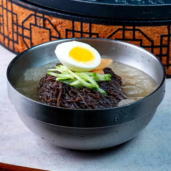 물냉면